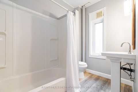 Photo 17 at 3 John Drive, Cookstown, Innisfil