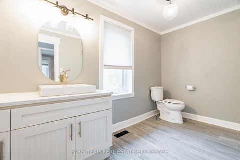 Photo 24 at 3 John Drive, Cookstown, Innisfil