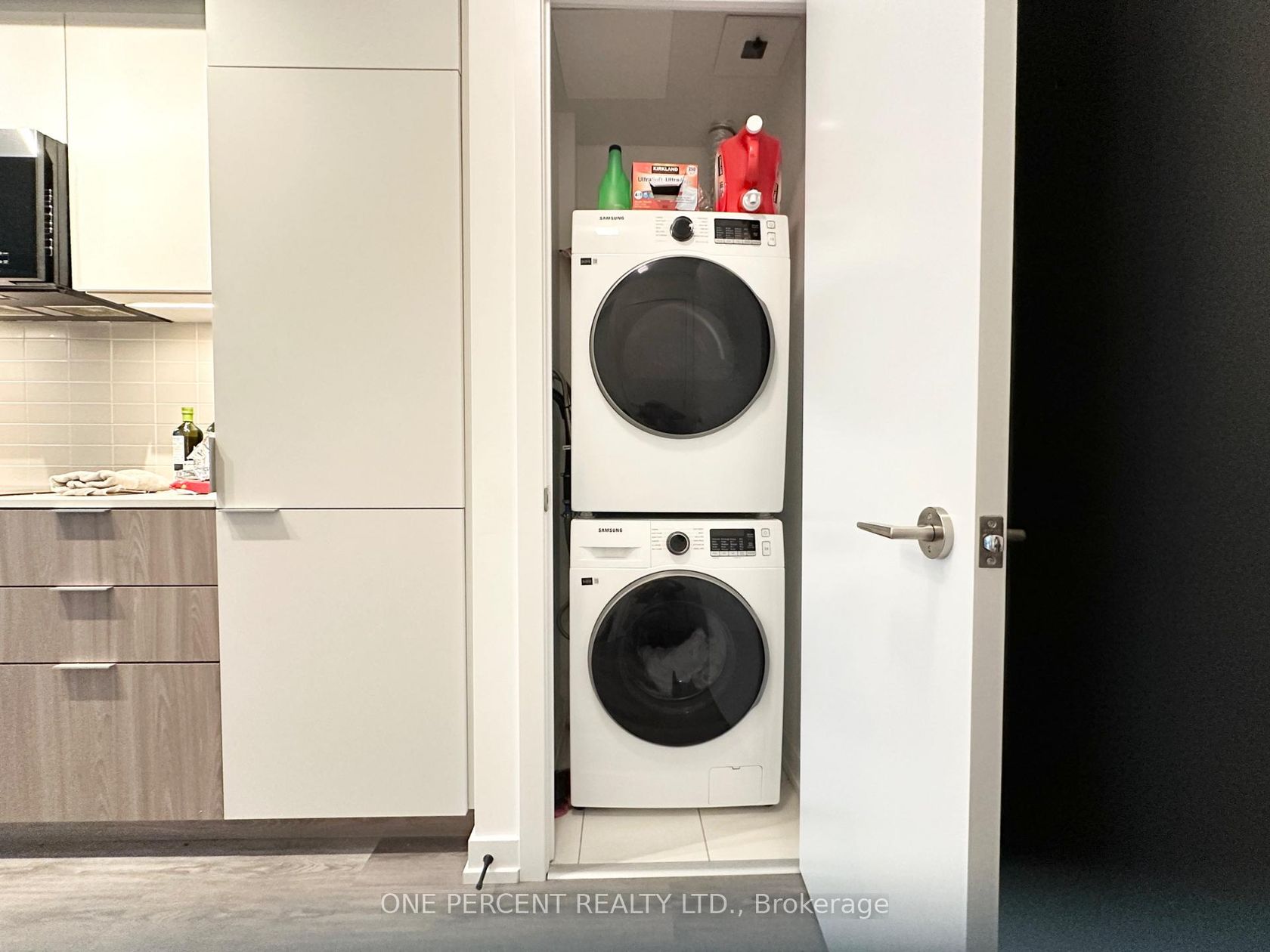 Photo 8 at 414 - 28 Eastern Avenue, Waterfront Communities C8, Toronto Photo 8 at 414 - 28 Eastern Avenue, Waterfront Communities C8, Toronto