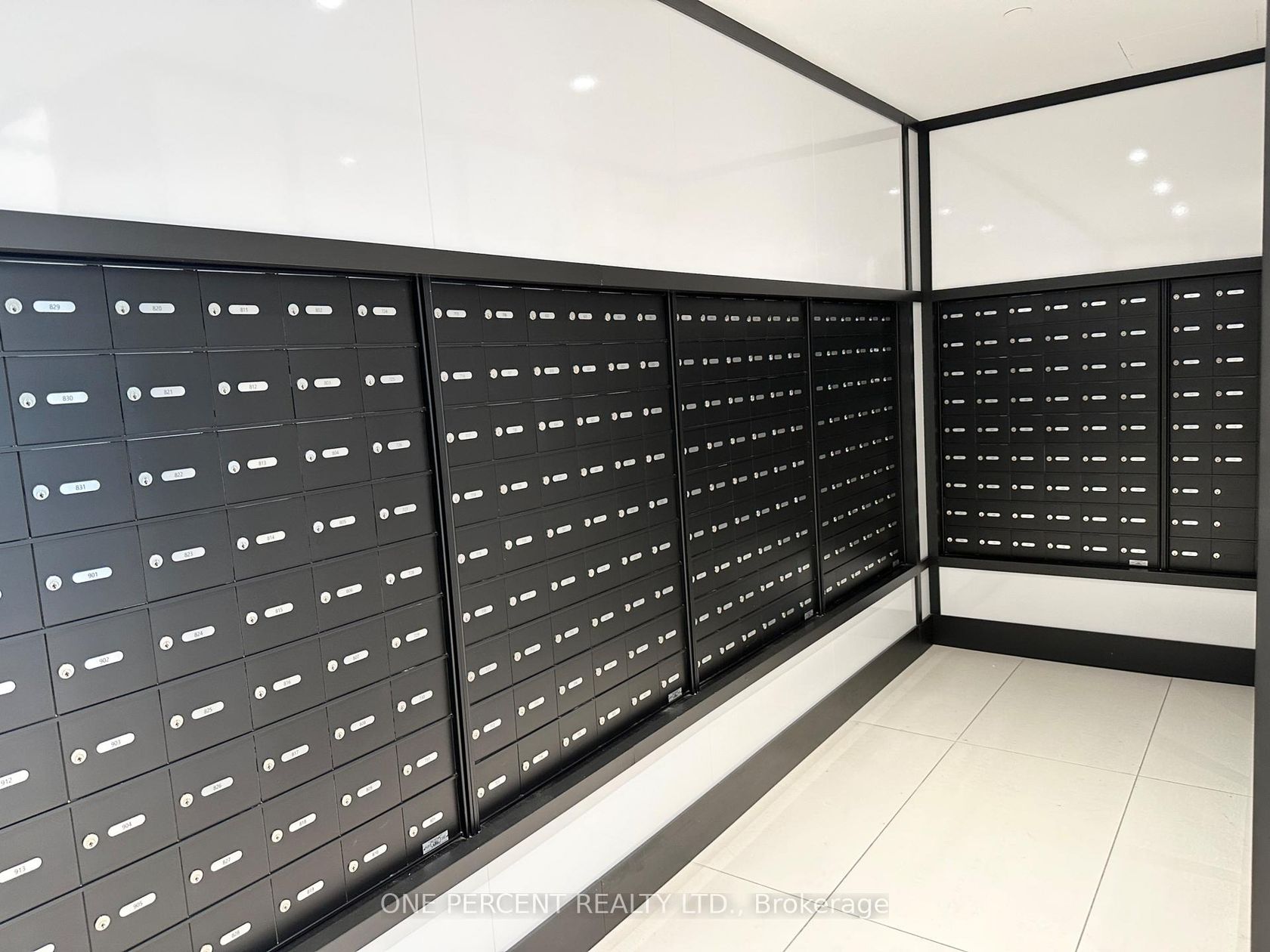 Photo 23 at 414 - 28 Eastern Avenue, Waterfront Communities C8, Toronto Photo 23 at 414 - 28 Eastern Avenue, Waterfront Communities C8, Toronto