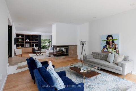 Photo 11 at 30 Neilor Crescent, Markland Wood, Toronto