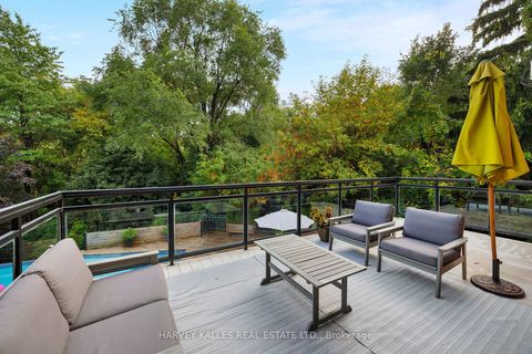Photo 21 at 30 Neilor Crescent, Markland Wood, Toronto