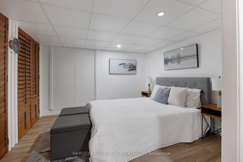 Photo 45 at 30 Neilor Crescent, Markland Wood, Toronto