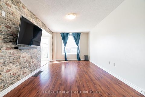 Photo 11 at 30 Southwoods Crescent, Holly, Barrie