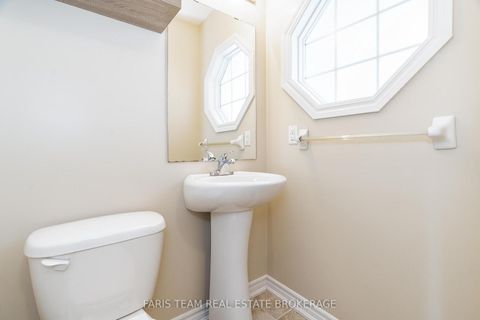 Photo 14 at 30 Southwoods Crescent, Holly, Barrie