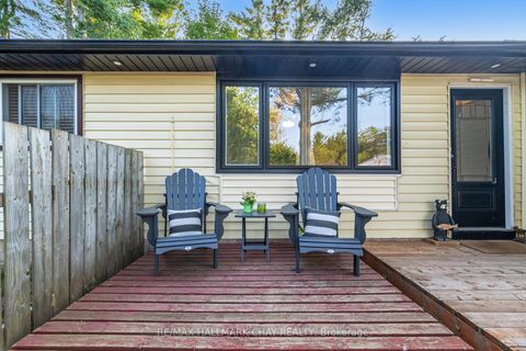 Photo 5 at 731 Pinegrove Avenue, Rural Innisfil, Innisfil