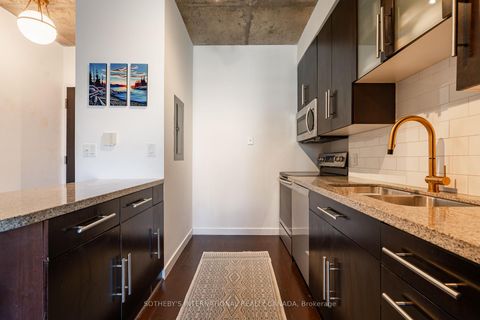 Photo 6 at 810 - 1005 King Street W, Niagara, Toronto Photo 6 at 810 - 1005 King Street W, Niagara, Toronto