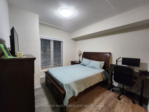 Photo 19 at 319 - 290 Liberty Street N, Bowmanville, Clarington