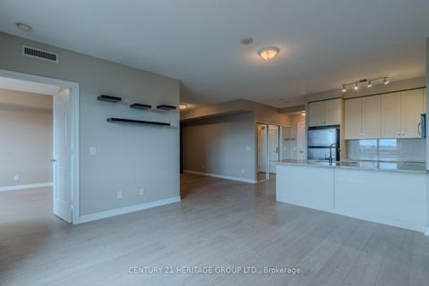 Photo 19 at 615 - 9245 Jane Street, Maple, Vaughan