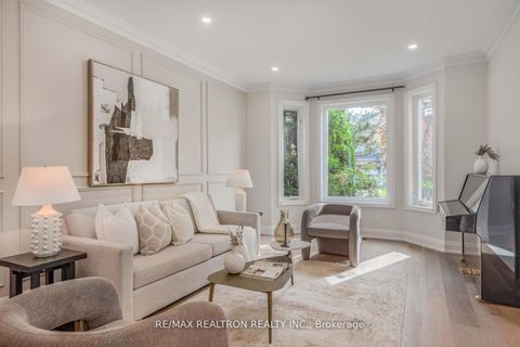 Photo 3 at 20 Pathlane Road, Langstaff, Richmond Hill