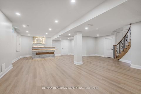 Photo 24 at 20 Pathlane Road, Langstaff, Richmond Hill