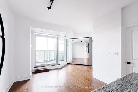 Photo 6 at PH108 - 18 Harding Boulevard, Harding, Richmond Hill