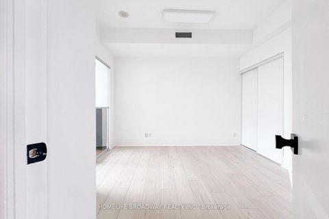 Photo 10 at PH108 - 18 Harding Boulevard, Harding, Richmond Hill