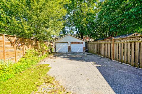 Photo 7 at 113 Fifth Street, New Toronto, Toronto