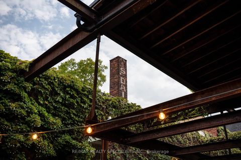 Photo 2 at 67 Elm Grove Avenue, South Parkdale, Toronto