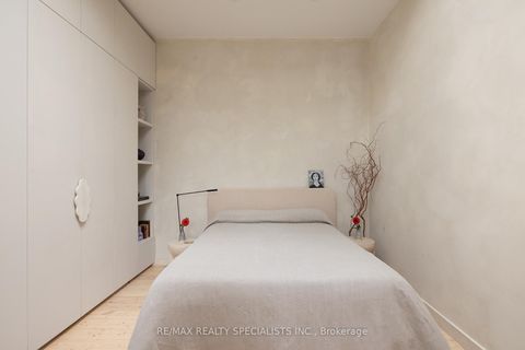 Photo 17 at 67 Elm Grove Avenue, South Parkdale, Toronto