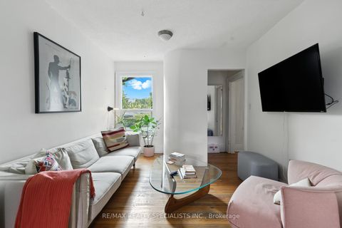 Photo 37 at 67 Elm Grove Avenue, South Parkdale, Toronto