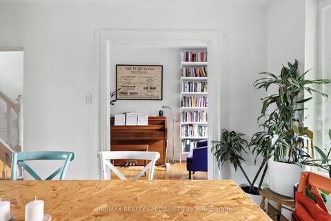 Photo 39 at 67 Elm Grove Avenue, South Parkdale, Toronto