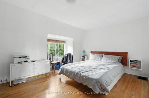 Photo 45 at 67 Elm Grove Avenue, South Parkdale, Toronto