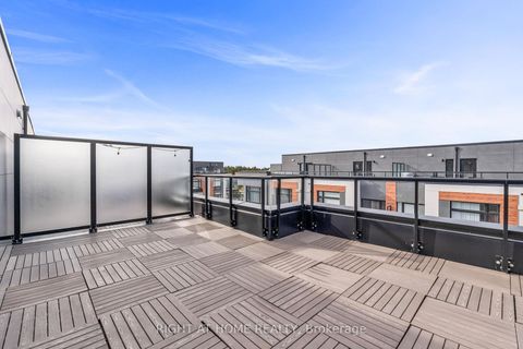 Photo 7 at 907 - 2 Steckley House Lane, Rural Richmond Hill, Richmond Hill Photo 7 at 907 - 2 Steckley House Lane, Rural Richmond Hill, Richmond Hill