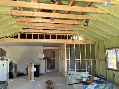 Photo 3 at 412 Limerick Crescent, Churchill, Innisfil