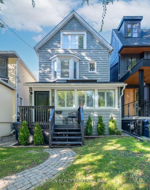 Photo 4 at 38 Elmer Avenue, The Beaches, Toronto