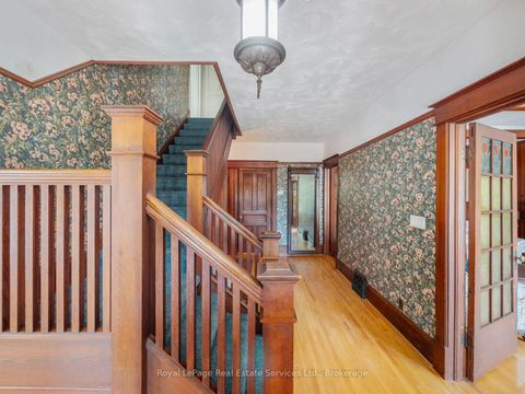 Photo 5 at 3175 Lakeshore Road W, BR Bronte, Oakville