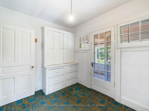 Photo 19 at 3175 Lakeshore Road W, BR Bronte, Oakville