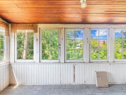 Photo 26 at 3175 Lakeshore Road W, BR Bronte, Oakville