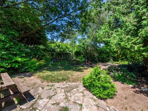 Photo 30 at 3175 Lakeshore Road W, BR Bronte, Oakville