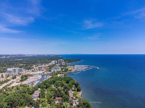Photo 37 at 3175 Lakeshore Road W, BR Bronte, Oakville