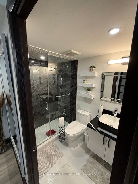 Photo 9 at PH503 - 5785 Yonge Street, Newtonbrook East, Toronto