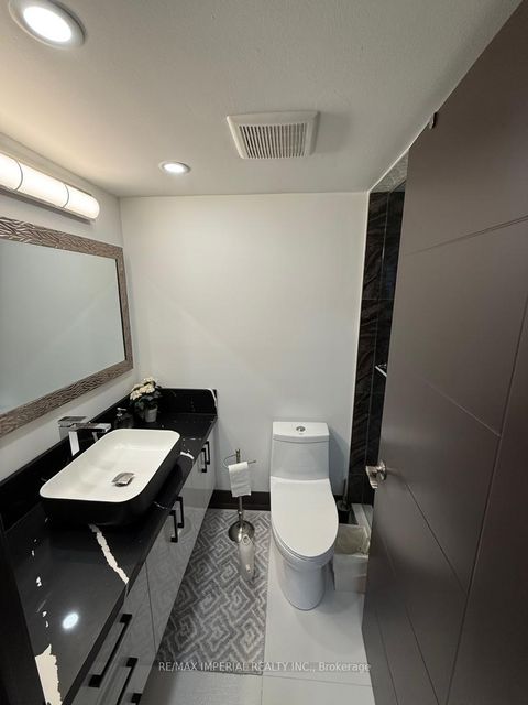 Photo 13 at PH503 - 5785 Yonge Street, Newtonbrook East, Toronto