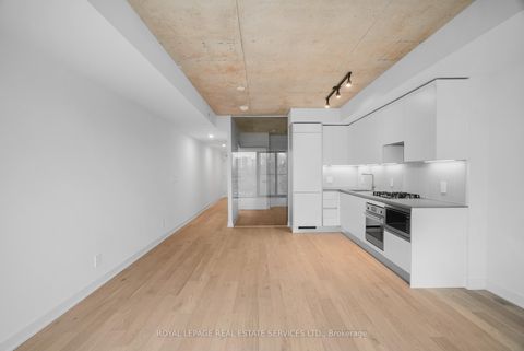 Photo 14 at 302 - 2720 Dundas Street W, Junction Area, Toronto