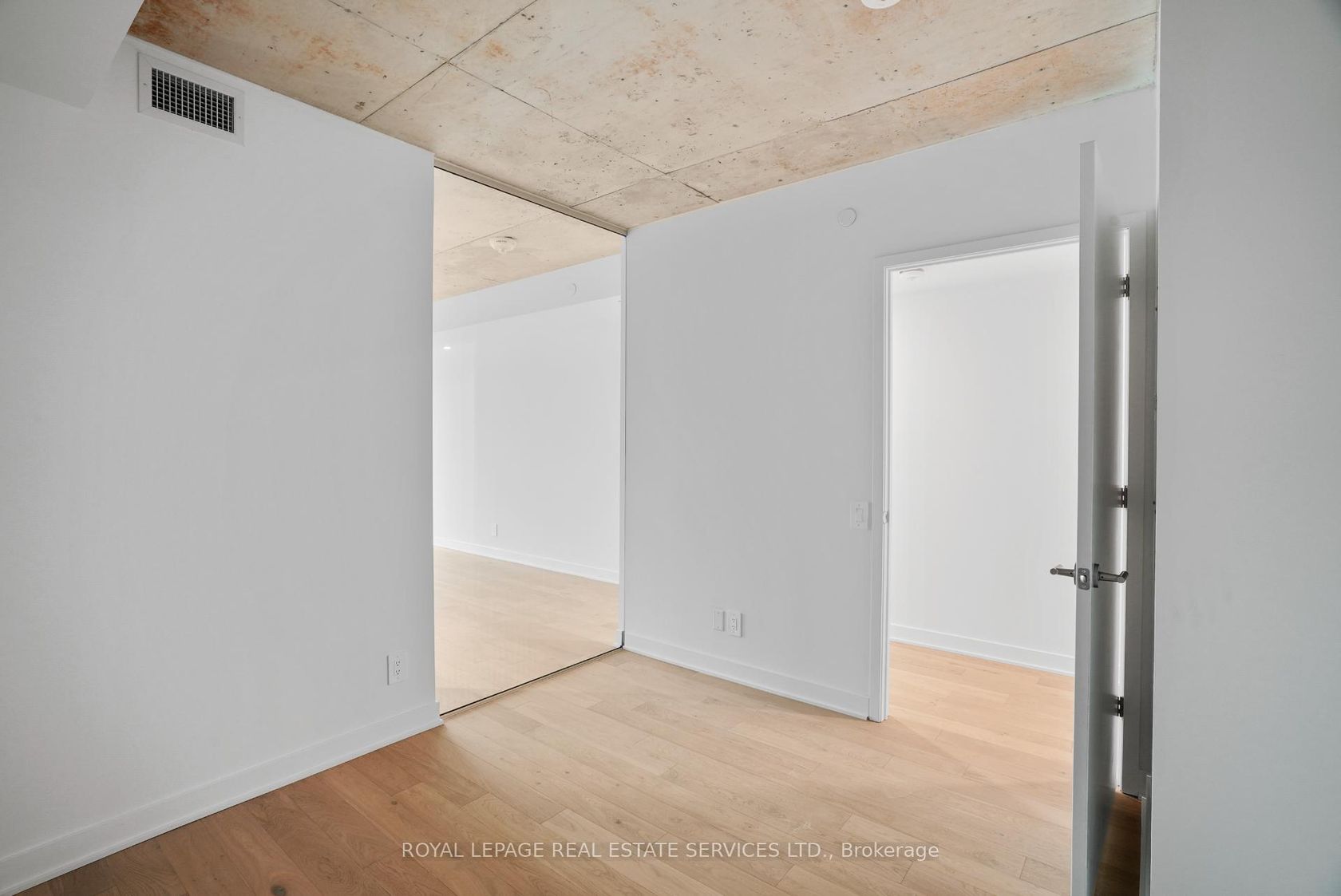 Photo 18 at 302 - 2720 Dundas Street W, Junction Area, Toronto Photo 18 at 302 - 2720 Dundas Street W, Junction Area, Toronto