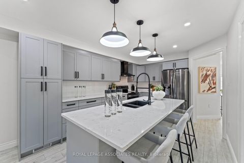 Photo 5 at 1156 Edward Bolton Crescent, Pinecrest, Oshawa