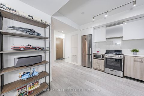 Photo 17 at 740 - 251 Javis St Street W, Moss Park, Toronto Photo 17 at 740 - 251 Javis St Street W, Moss Park, Toronto