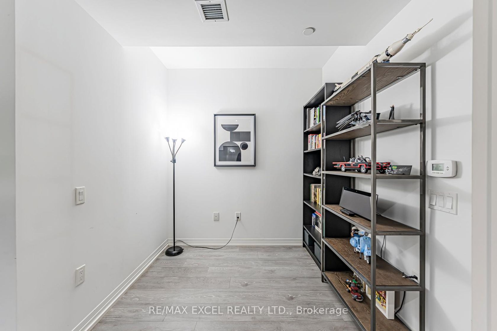 Photo 15 at 740 - 251 Javis St Street W, Moss Park, Toronto Photo 15 at 740 - 251 Javis St Street W, Moss Park, Toronto