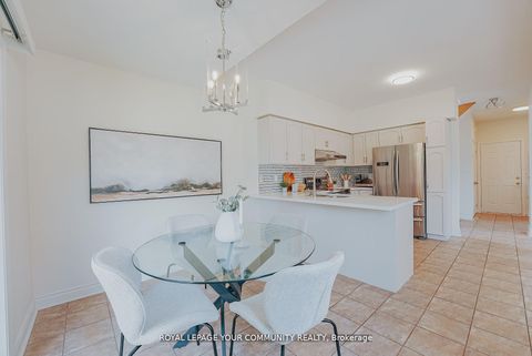 Photo 19 at 550 Greig Circle, College Manor, Newmarket