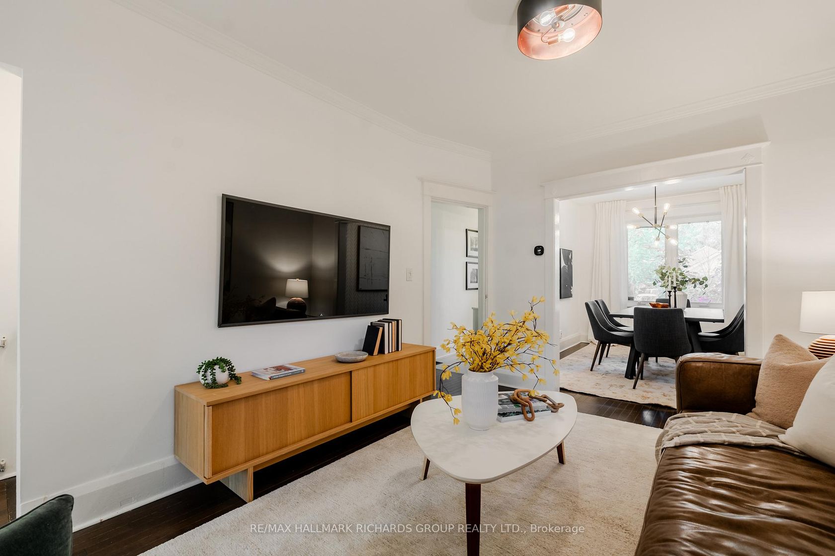 Photo 3 at 241 Glebemount Avenue, East York, Toronto Photo 3 at 241 Glebemount Avenue, East York, Toronto