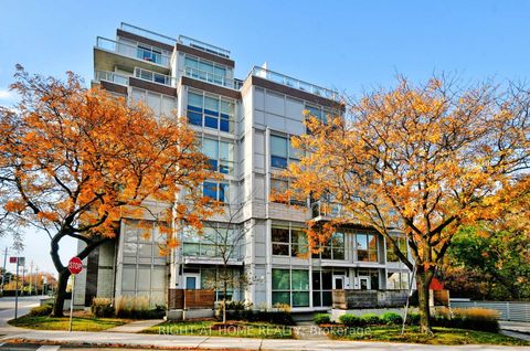 Photo 2 at Th03 - 1350 Kingston Road, Cliffside, Toronto