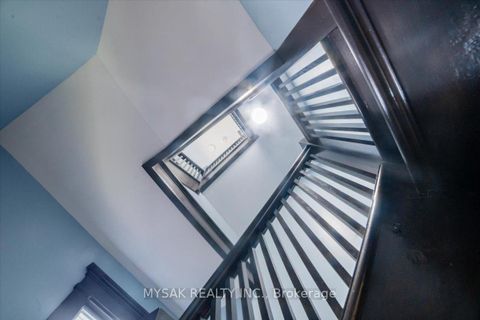 Photo 7 at 137 Annette Street, Junction Area, Toronto