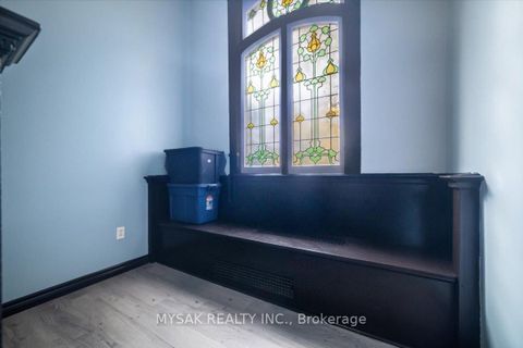 Photo 27 at 137 Annette Street, Junction Area, Toronto