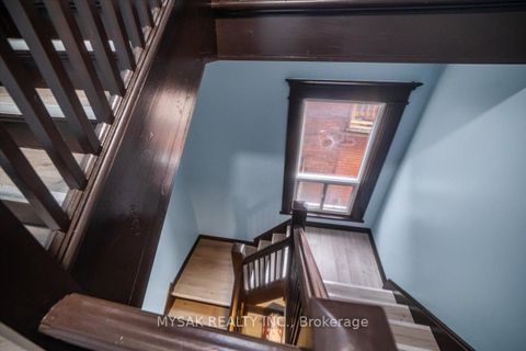 Photo 32 at 137 Annette Street, Junction Area, Toronto