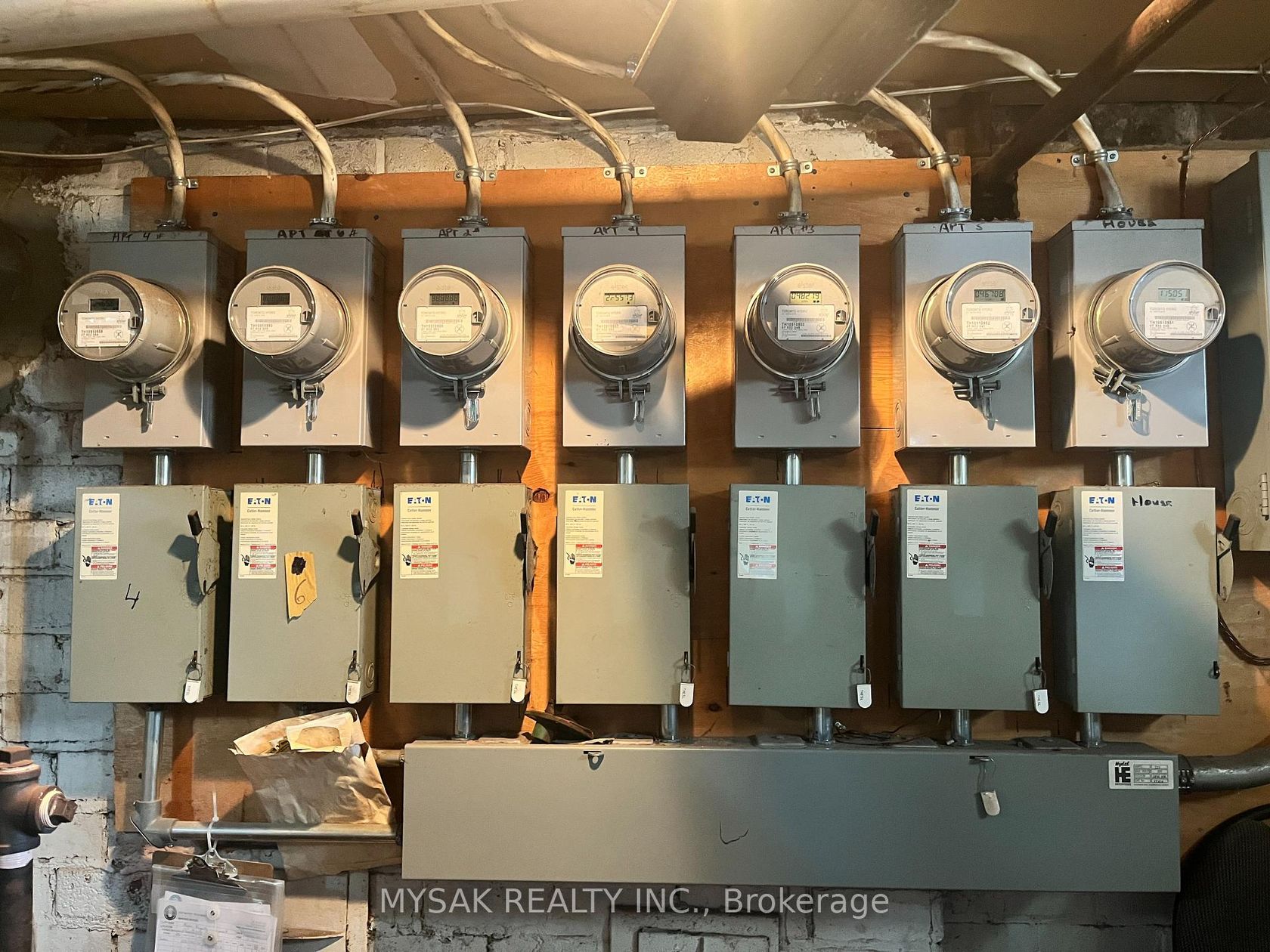 Photo 28 at 137 Annette Street, Junction Area, Toronto Photo 28 at 137 Annette Street, Junction Area, Toronto