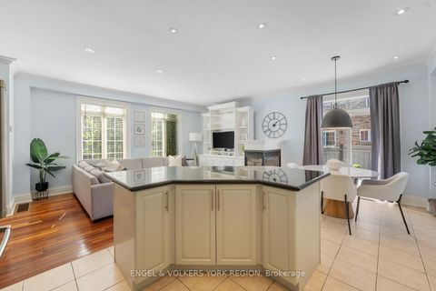 Photo 16 at 2 Fiorentina Avenue, Vellore Village, Vaughan