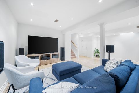 Photo 33 at 2 Fiorentina Avenue, Vellore Village, Vaughan