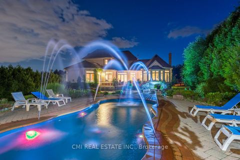 Photo 5 at 776 Woodland Acres Crescent, Rural Vaughan, Vaughan