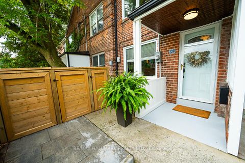 Photo 1 at 3318 Bathurst Street, Lawrence, Toronto