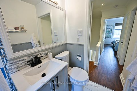 Photo 31 at 3318 Bathurst Street, Lawrence, Toronto